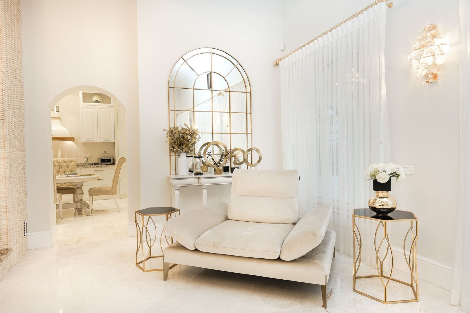 Vila deosebita langa pădure în Tunari - Poză 16