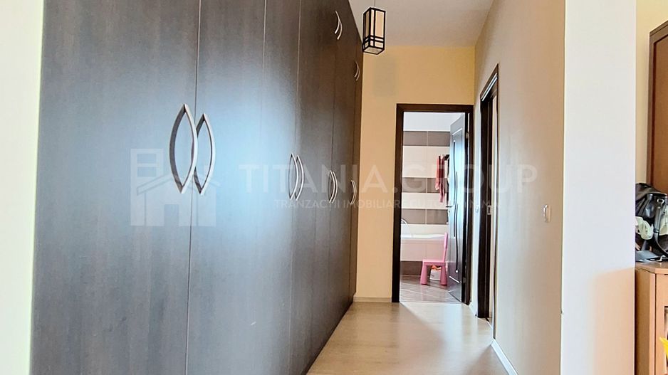 Apartament 2 camere cu vedere superba, modern mobilat+parcare, Coresi - Poză 5