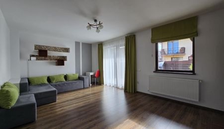 Duplex 4 camere 108 mp zona Terra