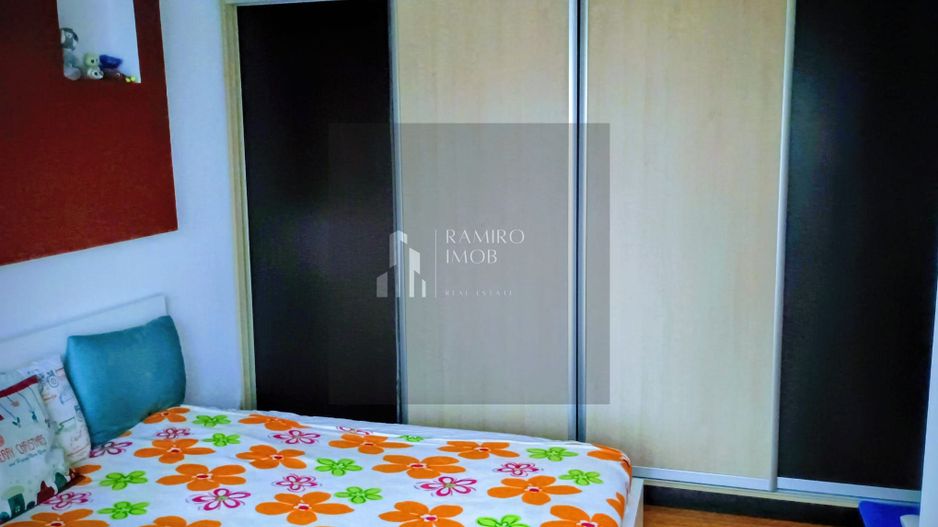 Apartament 3 camere | 70 mp | Loc de parcare și boxă - Poză 10