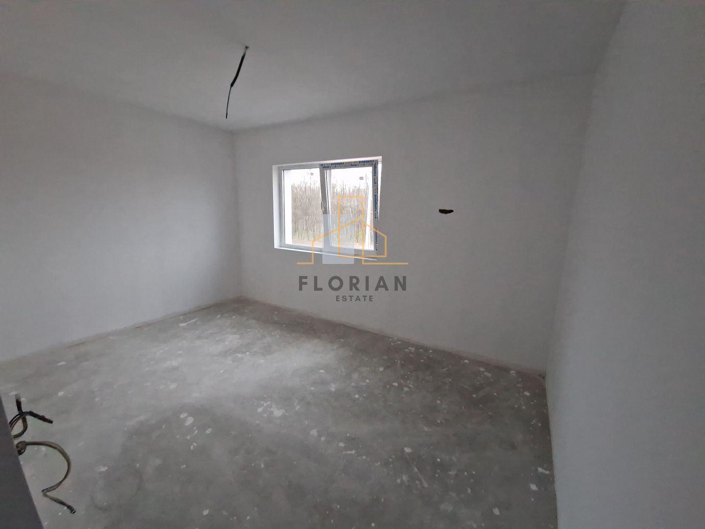 Duplex cu 3 domitoare si bucatarie inchisa, Mosnita Noua - Poză 2