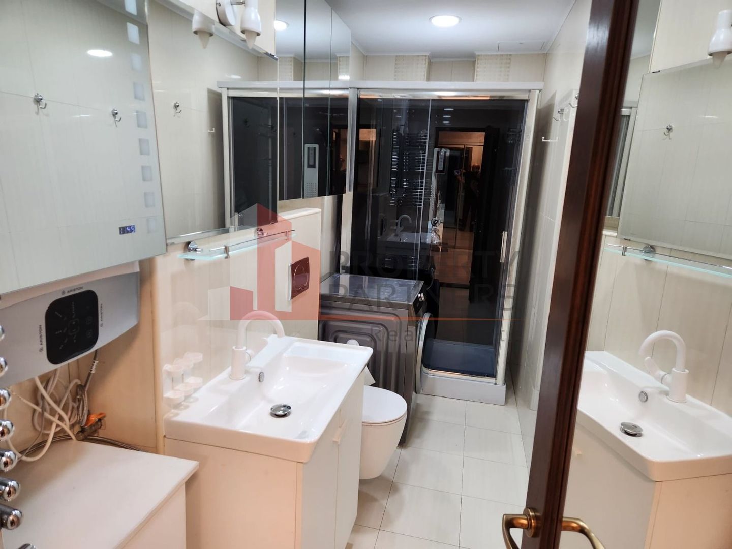 2 camere, 3 balcoane, special, Unirii - Poză 7
