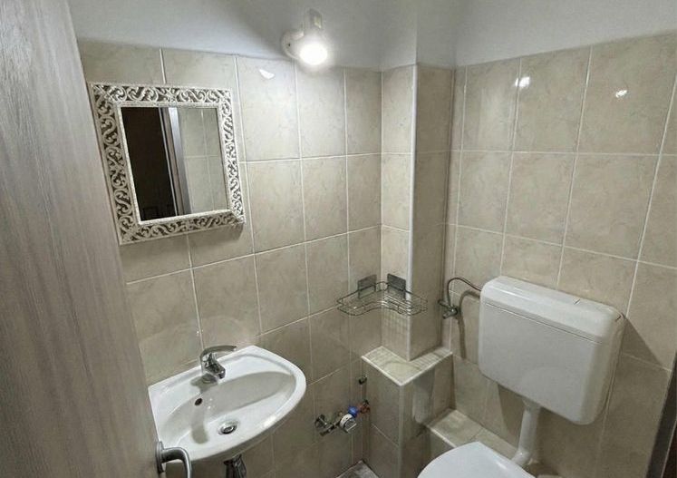 Girocului-Spitalul Judetean | 3 Camere | 2 Bai | Centrala | Mobilat si Utilat - Poză 4