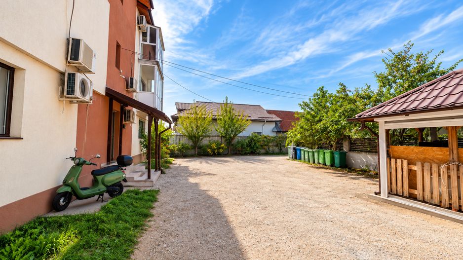 Apartament 2 camere de vanzare, 67mp mobilat, parcare, bloc cu 6 ap. - Poză 31