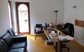 De inchiriat - Vilă superbă | Cotroceni | 8 camere terasă și grădină - Poză 2