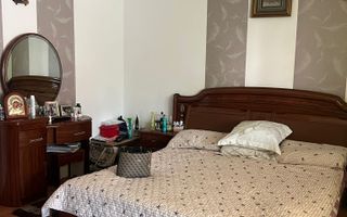 Vila S+P+1+M Lapus, str Paunitei - Poză 55