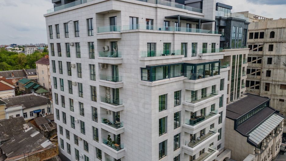 Vânzare, apartament, 3 odăi + terasă, str. Teatrală, Centru - Poză 3