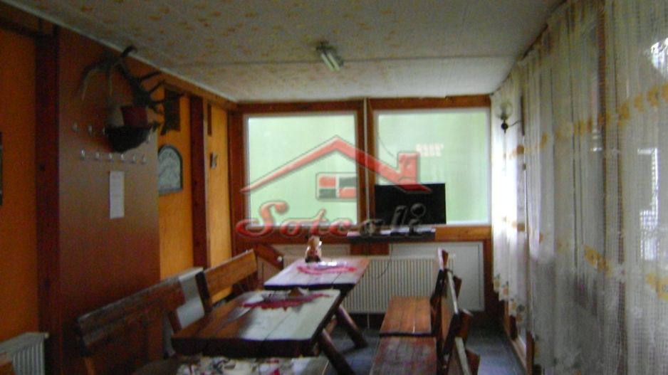 Pensiune de vanzare P+E Busteni - central - Poză 10