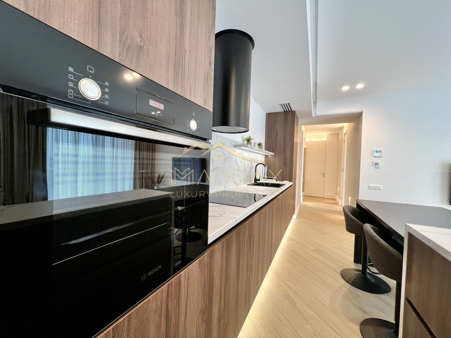 Apartament LUX *116mp* // Parcare // CORTINA 126 - Iancu Nicolae - Poză 5