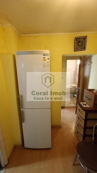 Vand apartament zona linistita - Poză 9