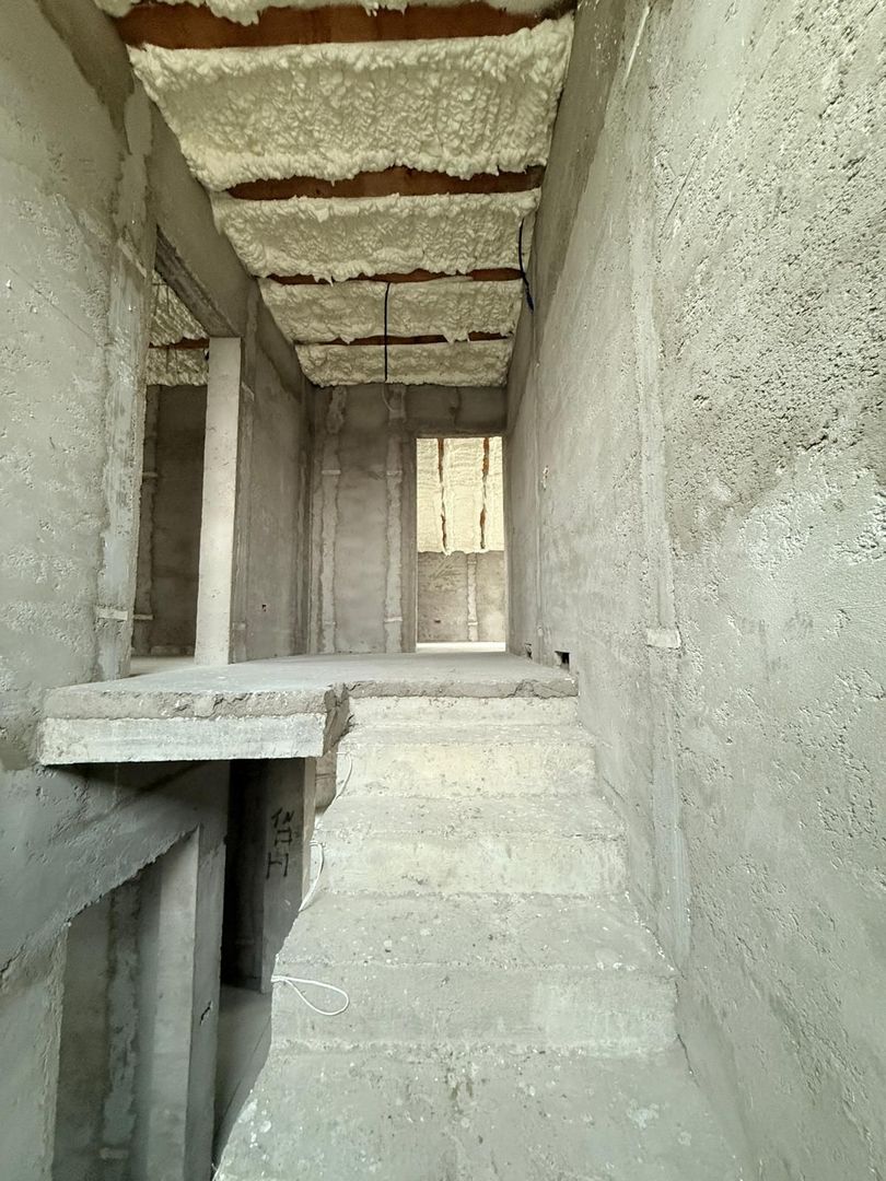 DE VÂNZARE sau SCHIMB - Vilă P+M semifinisată, zona Moara Grecilor; - Poză 5