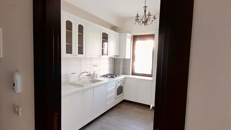 APARTAMENT LA PRIMA INCHIRIERE CU CURTE - Poză 8