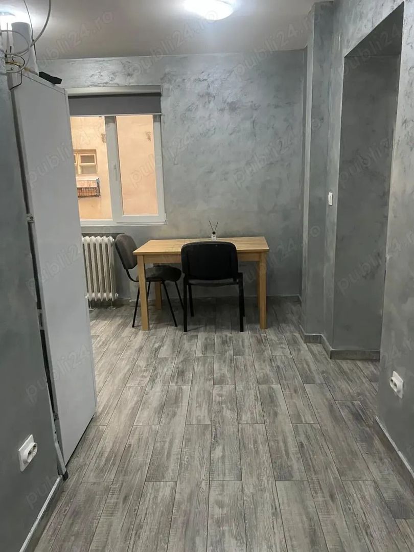 3 camere decomandat, 74 mp, 3 min metrou Râul Doamnei, renovat recent - Poză 9