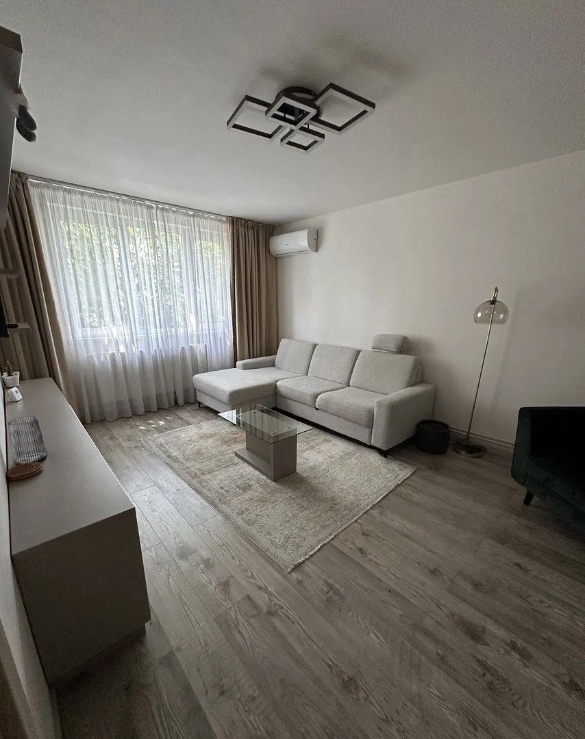 Apartament 3 camere Politehica | Centrala proprie - Poză 1