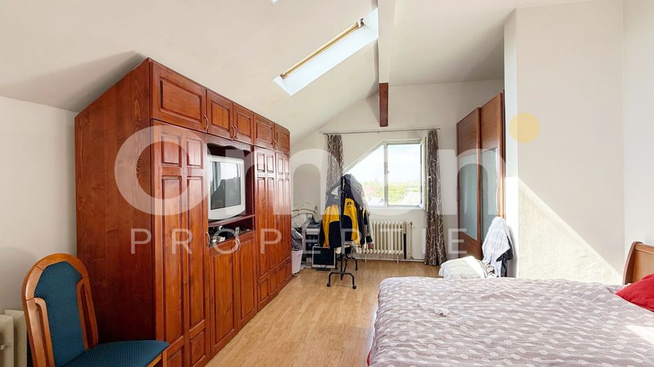 Casa de vanzare Tautii de sus 300 mp + 12 arii teren - Poză 3