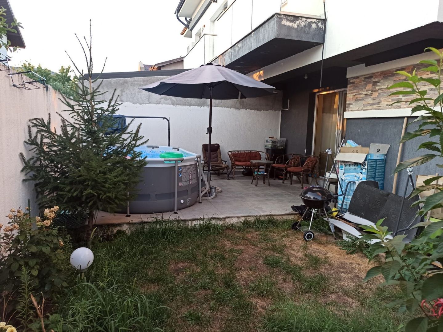 vila4cam2bai-curte-parcare-loc joaca-acces controlat-strOrizontului - Poză 10