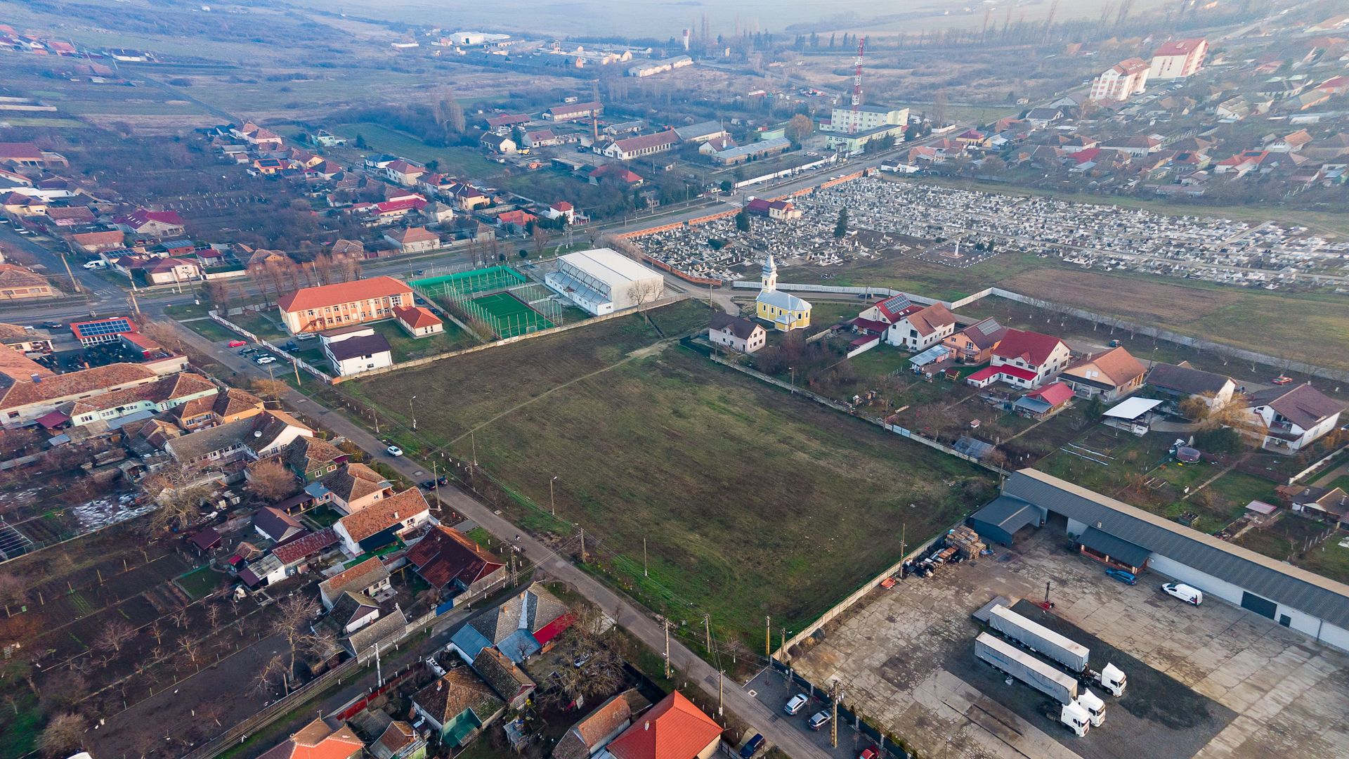 Teren intravilan Premium în Chișineu Criș - Poză 13