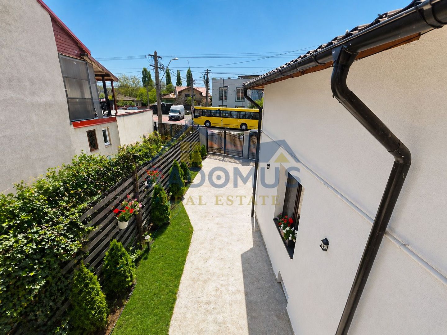 Casă Ploiești - 6 Camere -282 Mp Utili - Teren 600 Mp - Comision 0% - Poză 28
