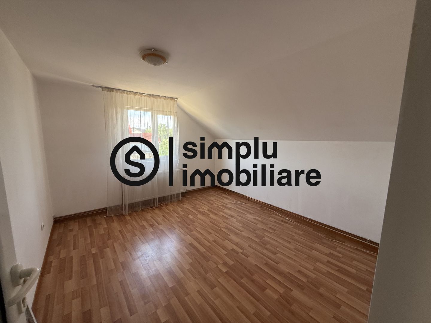 Casa 5 camere Catargiu - Poză 20