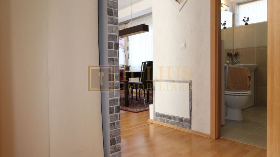 3 camere spatioase, 2 bai, balcon + loc de parcare cu acces controlat - Poză 18