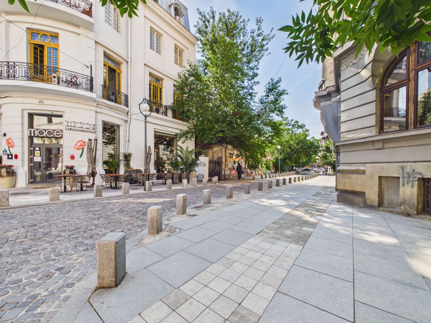 Locuiește acolo unde Bucureștiul prinde viață. Piața Rosetti. - Poză 19