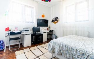 Casă / Vilă cu 6 camere de vânzare în Balotesti - Poză 22