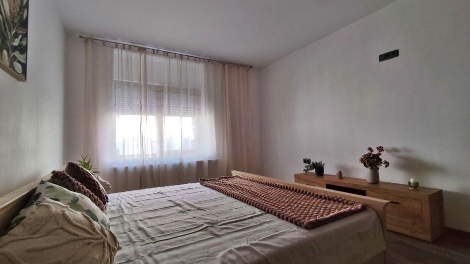 Inchiriere 2 camere Premium, Pietonala Republicii, Oradea - Poză 6