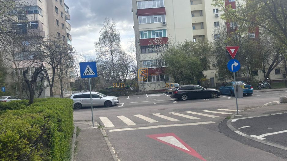 Apartament 2 camere de vânzare, Parcul Tineretului, Str. Pridvorului - Poză 12