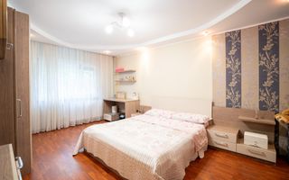 Apartament 3 camere tip PB decomandat Rogerius et 2 din 4 - Poză 1