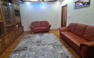 De închiriat apartament 4 camere, zona Marchian - Poză 1