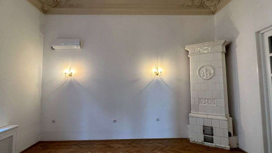 Birouri sau cabinete de Lux în Armenească - Poză 4