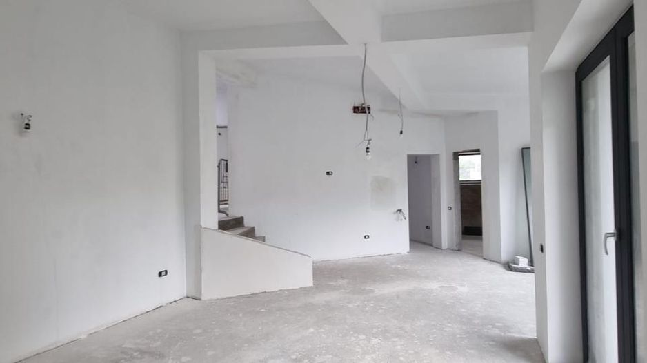 Casă spectaculoasă – 314 mp utili, cramă, terase, 7 camere, teren 432 mp - Poză 15