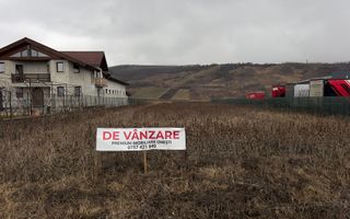 Teren intravilan de vânzare – 10 km de Onești - Poză 3