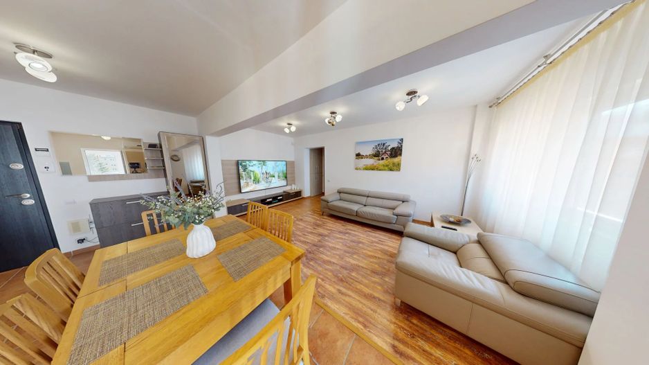 Apartament 3 camere Racadau -zona Pieteonala - Poză 4