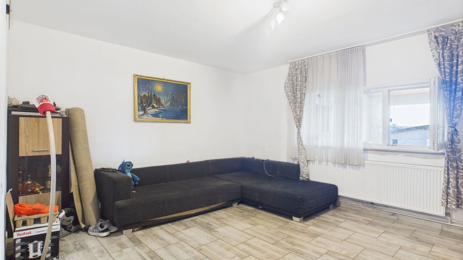 Casă individuală în Sânandrei - Poză 3