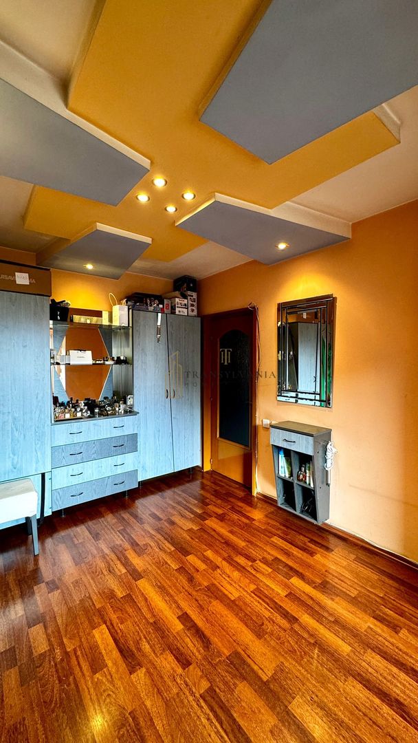 Apartament 3 camere, decomandat - Poză 4