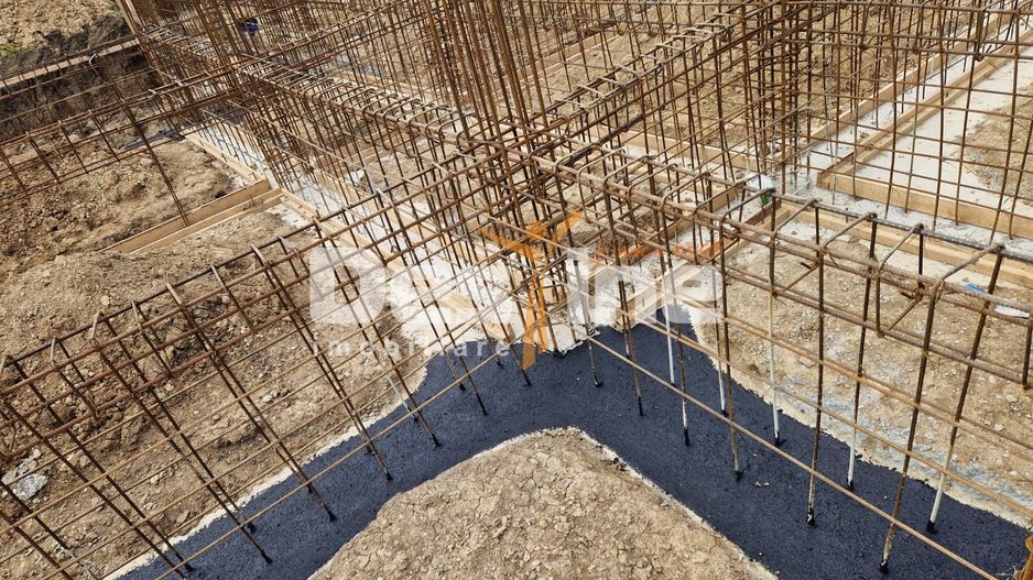 Teren 1000 mp cu proiect de casă, cu fundație turnată și utilități - Poză 8