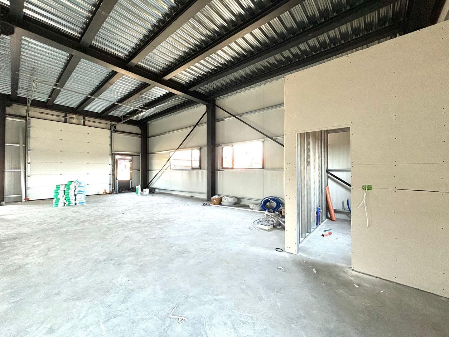 Spatiu de birouri ultracentral de inchiriat - Poză 1