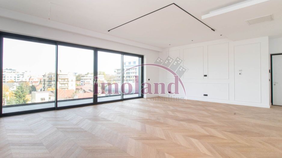 Vanzare - 4 camere - imobil boutique - Lacul Floreasca - Poză 1