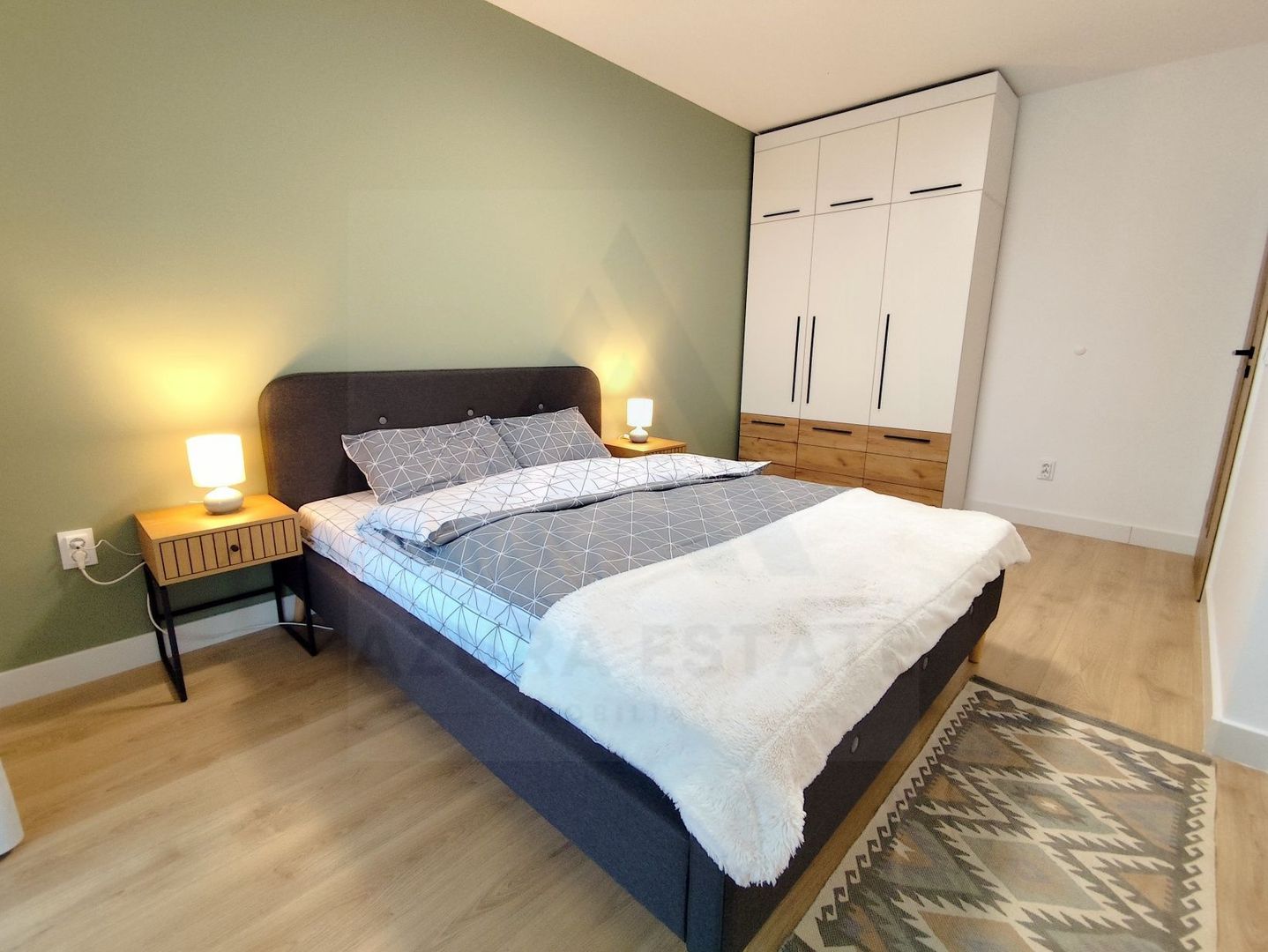 Apartament premium prima inchiriere balcon 12 mp utili Doamna Stanca - Poză 3