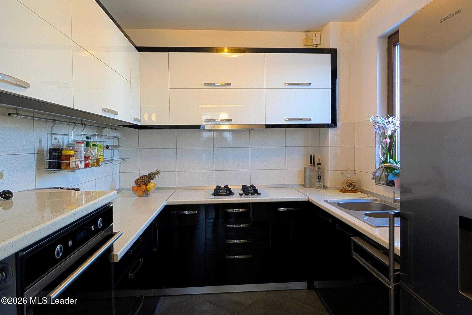 Pantelimon - Selgros, Hala 446 mp, Anexa 131 mp, Vila P+2, Lot 1054 mp - Poză 19