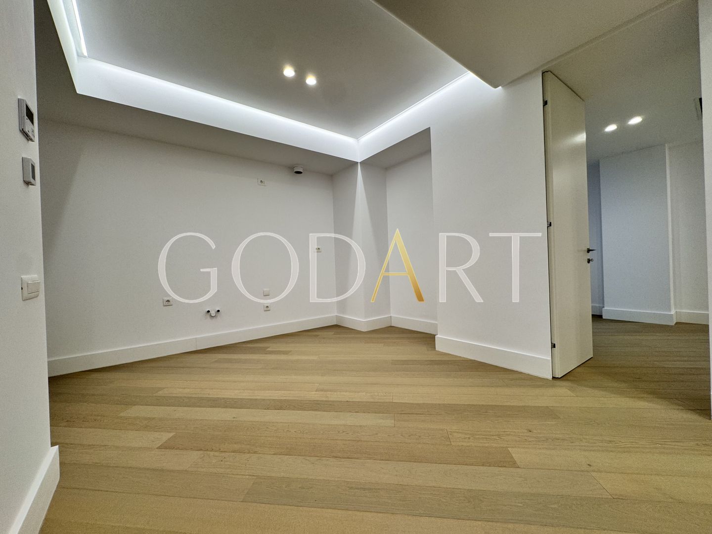 Apartament exclusivist | 3 camere | 96.5 mp |Cortina 126 - Poză 2