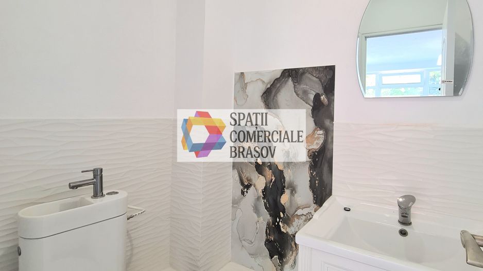 Spatiu comercial de închiriat cu 380v Brasov - 82 mp # spatii-comerciale-brasov - Poză 4