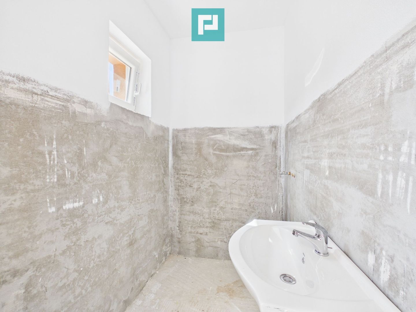 Casa renovata 3 camere Gepiu - Poză 5
