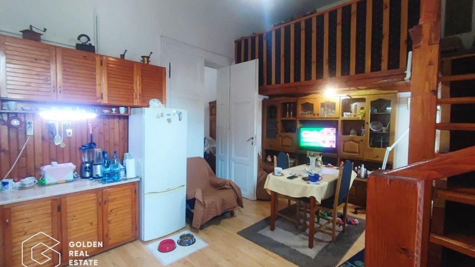 Apartament la etajul 1, vedere spre pietonala, str. Metianu - Poză 5