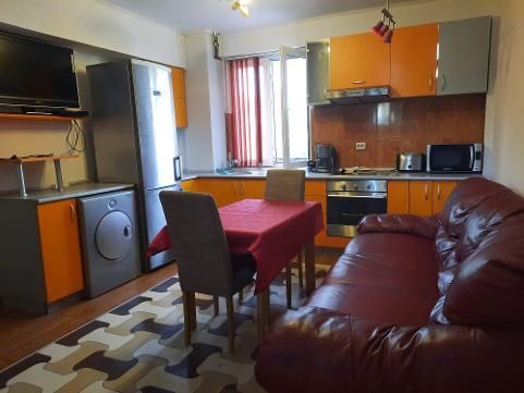 Apartament inchiriat Cantemir - Poză 1