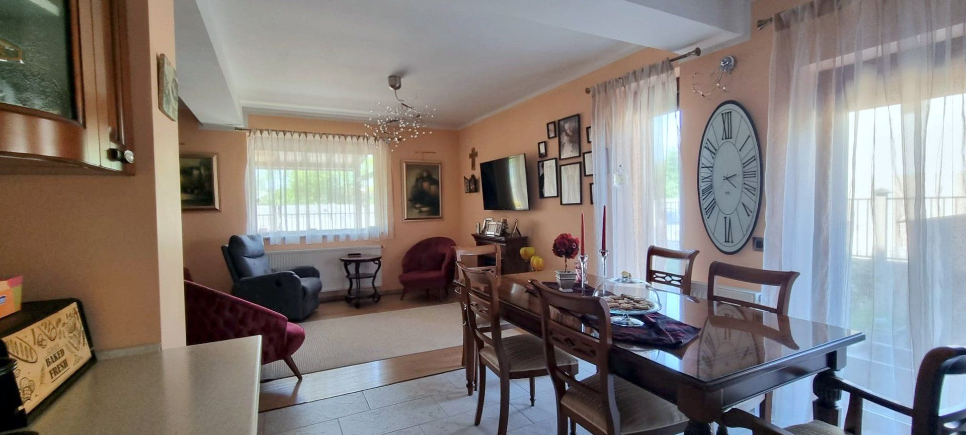 Vila la cheie cu grădină- sector 5 - Poză 7