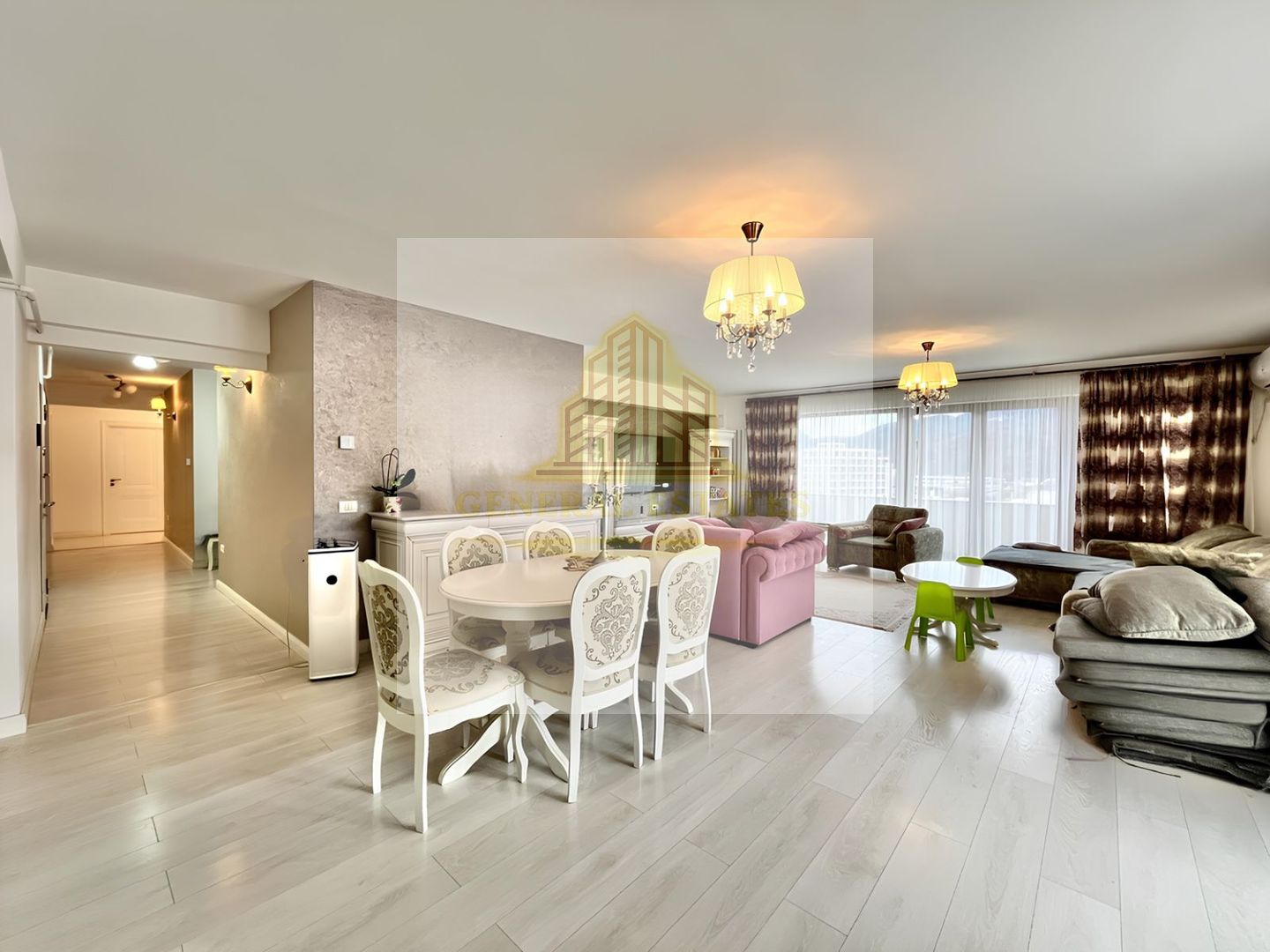 PENTHOUSE DE VIS – LUX, NATURĂ ȘI PRIVELIȘTE UNICĂ - Poză 5