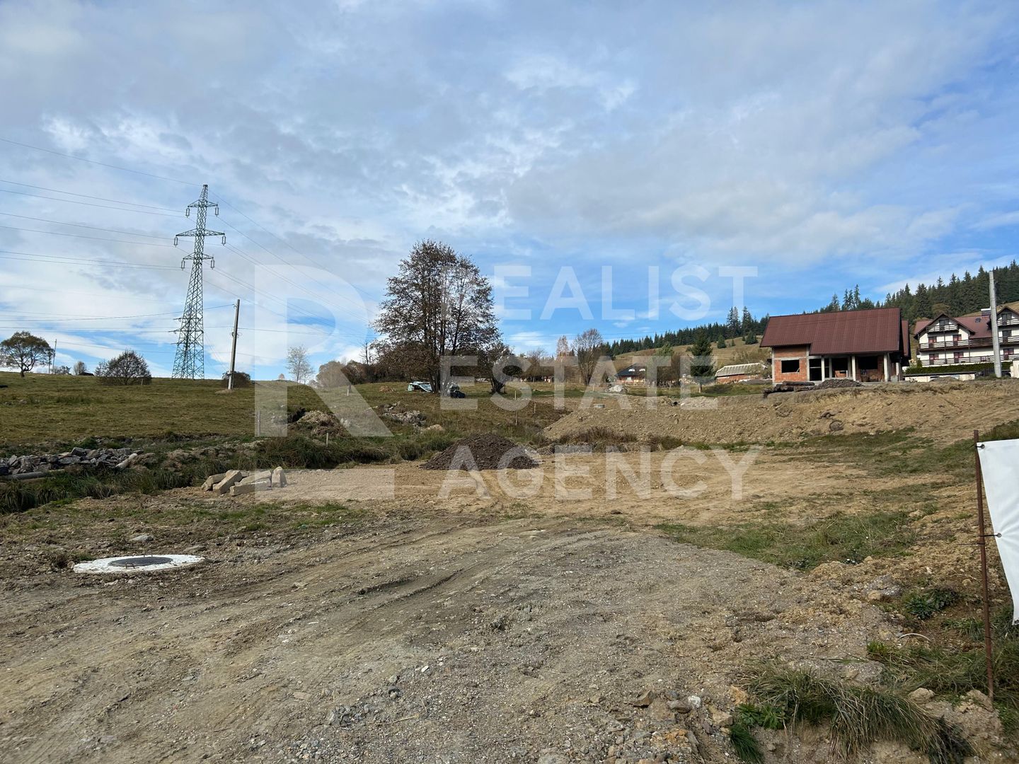 Teren de 10.150 m² în Vatra Dornei – ideal pentru investiții - Poză 2