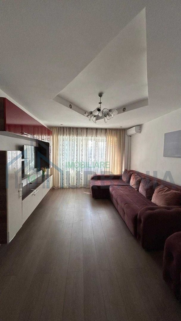 De Inchiriat - Apartament 3 Camere - Nicolina - Poză 1